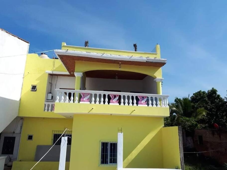 Vista De Oro