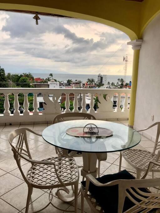 Vista De Oro Apartment